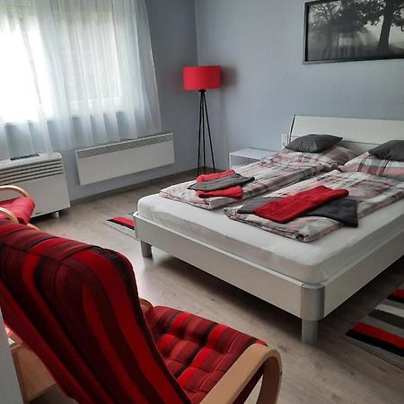 Kodaly Apartman Έγκερ Εξωτερικό φωτογραφία